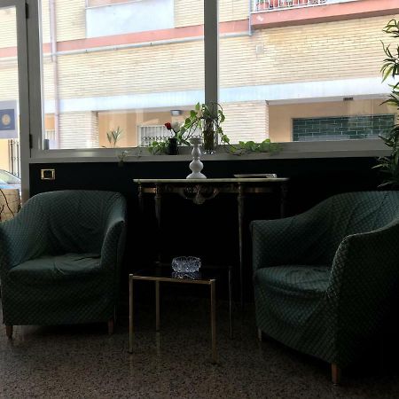 Hotel Antares Garni Giulianova Bagian luar foto
