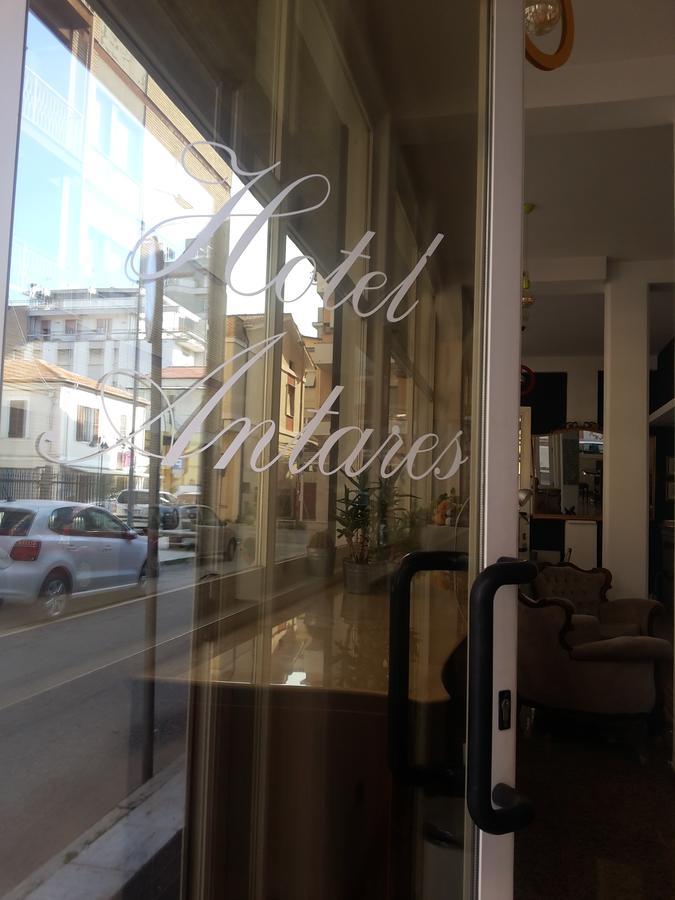 Hotel Antares Garni Giulianova Bagian luar foto