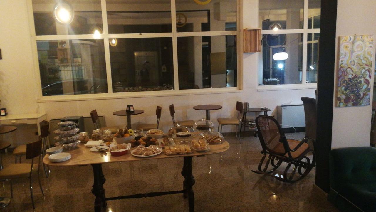 Hotel Antares Garni Giulianova Bagian luar foto