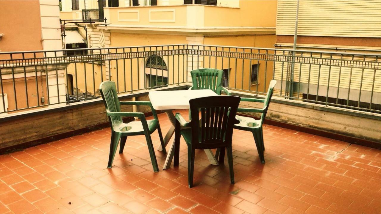 Hotel Antares Garni Giulianova Bagian luar foto