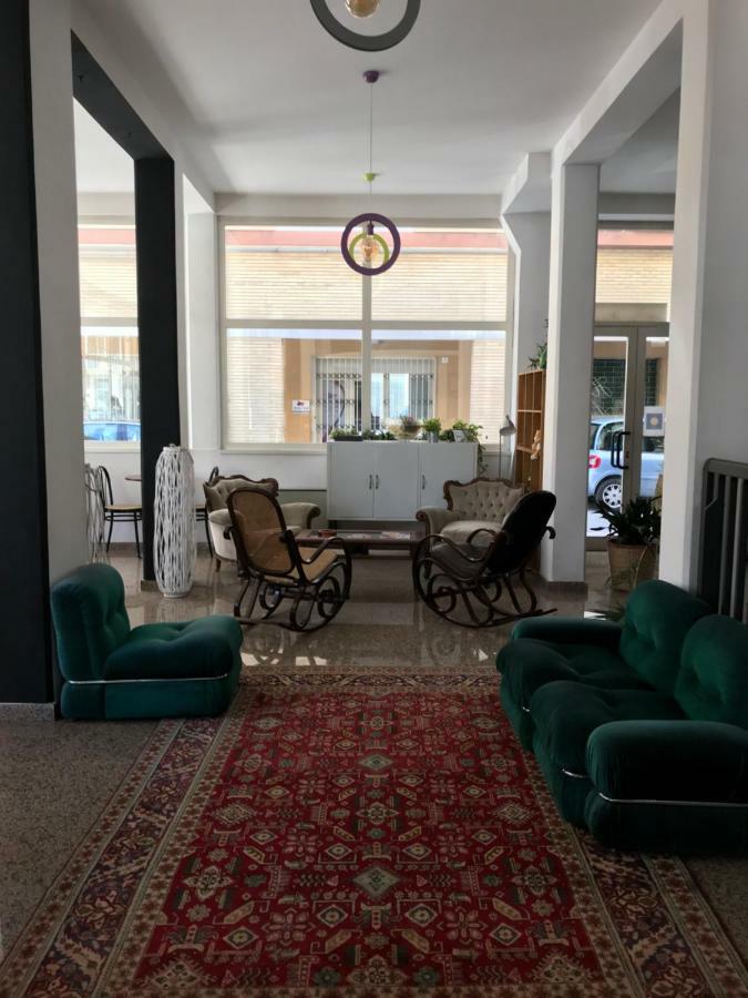 Hotel Antares Garni Giulianova Bagian luar foto